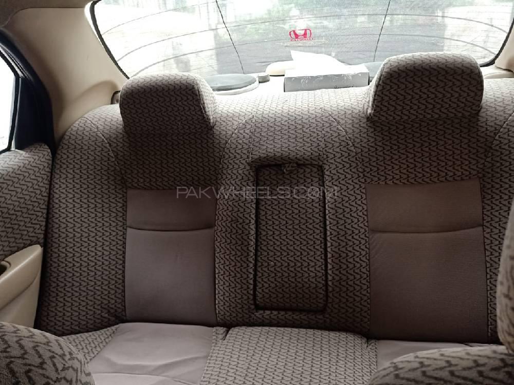 Honda City 2004 for Sale in Lahore Honda City 2004 for Sale in Lahore Image-11