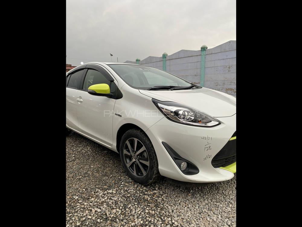 Toyota Aqua 2017 for Sale in Peshawar Toyota Aqua 2017 for Sale in Peshawar Image-7