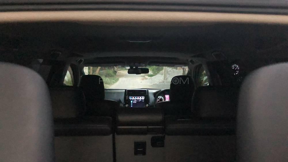 ٹویوٹا پراڈو 2012 for Sale in لاہور ٹویوٹا پراڈو 2012 for Sale in لاہور Image-5