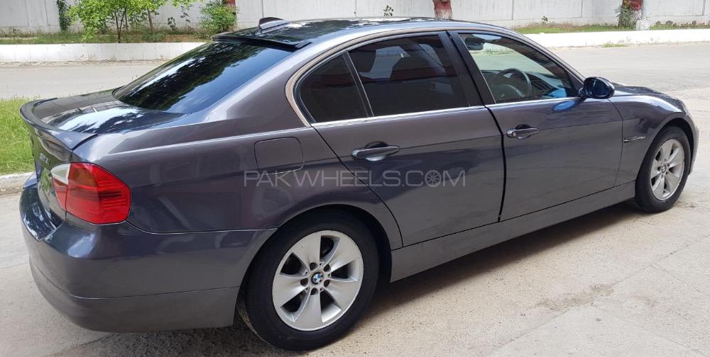 BMW 3 Series 2005 for Sale in Karachi Image-1