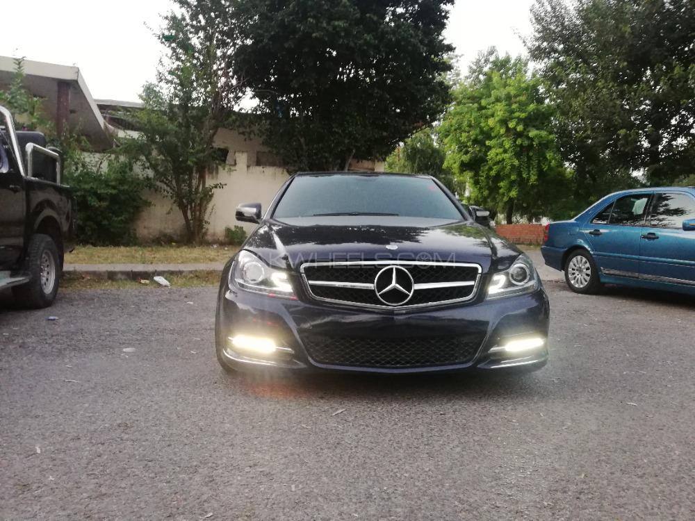 Mercedes Benz C Class 2008 for Sale in Peshawar Image-1