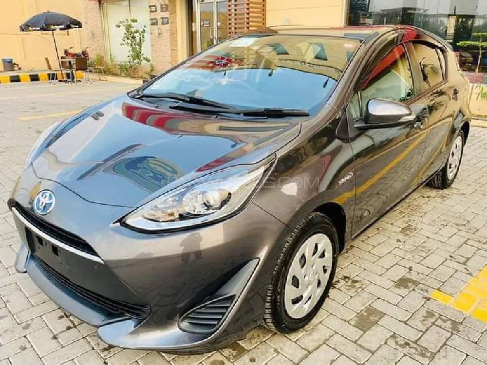 Toyota Aqua 2017 for Sale in Charsadda Toyota Aqua 2017 for Sale in Charsadda Image-2