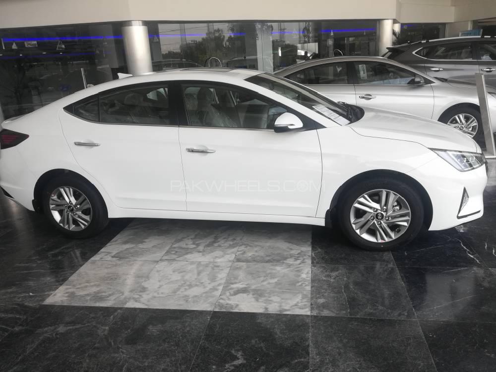 Hyundai Elantra 2021 for Sale in Peshawar Hyundai Elantra 2021 for Sale in Peshawar Image-2