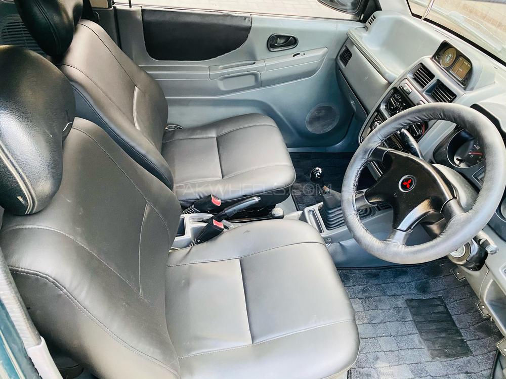 Mitsubishi Pajero Mini 1995 for Sale in Lahore Mitsubishi Pajero Mini 1995 for Sale in Lahore Image-4