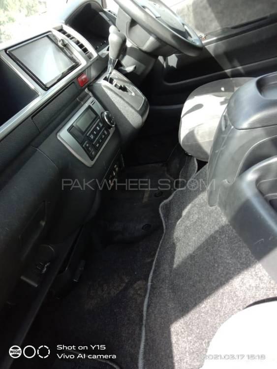ٹویوٹا ہائی ایس 2015 for Sale in لاہور ٹویوٹا ہائی ایس 2015 for Sale in لاہور Image-8