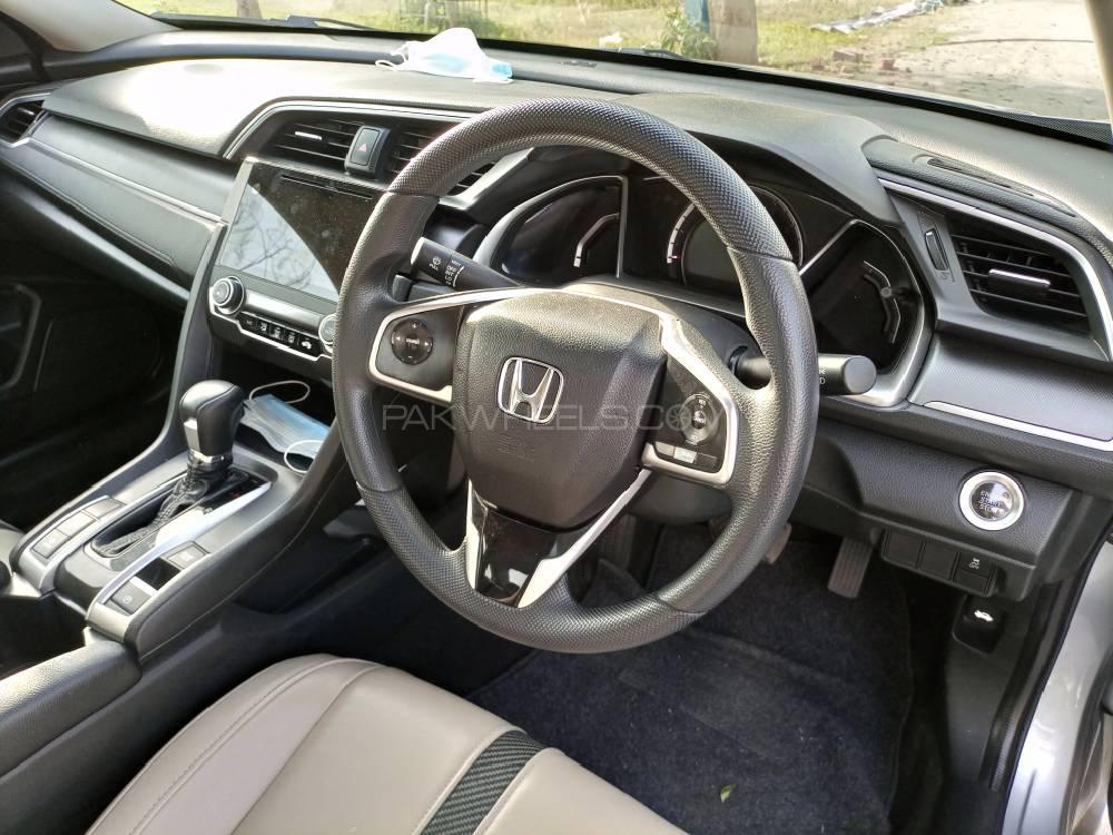 Honda Civic 2017 for Sale in Lahore Honda Civic 2017 for Sale in Lahore Image-12