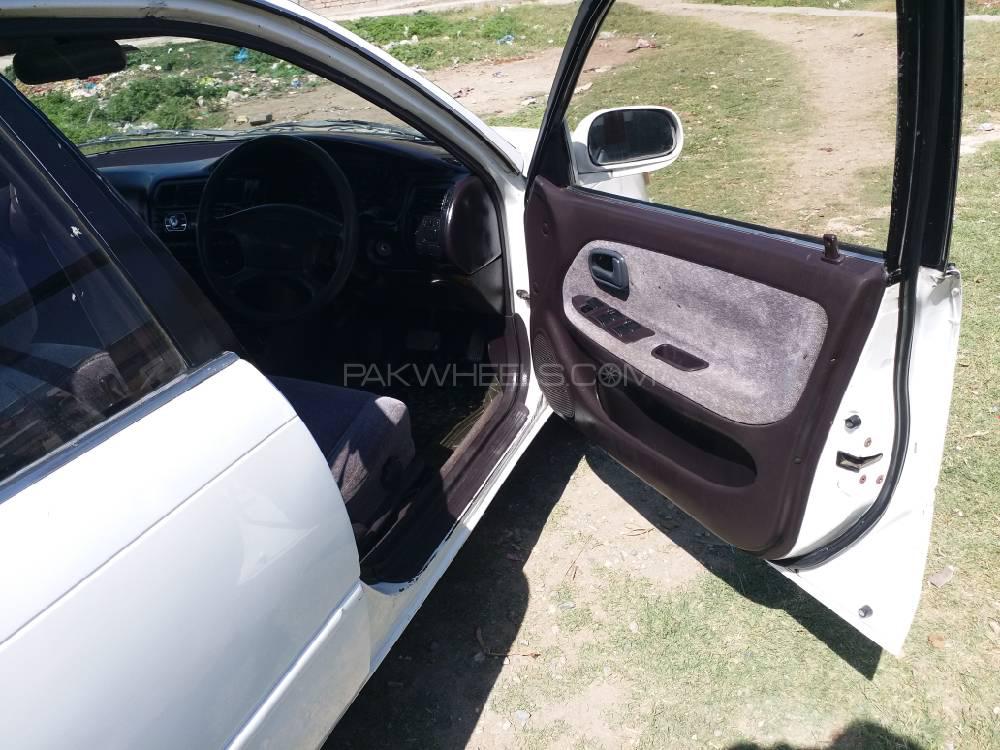 ٹویوٹا کرولا 1994 for Sale in نوشہرہ کینٹ ٹویوٹا کرولا 1994 for Sale in نوشہرہ کینٹ Image-8