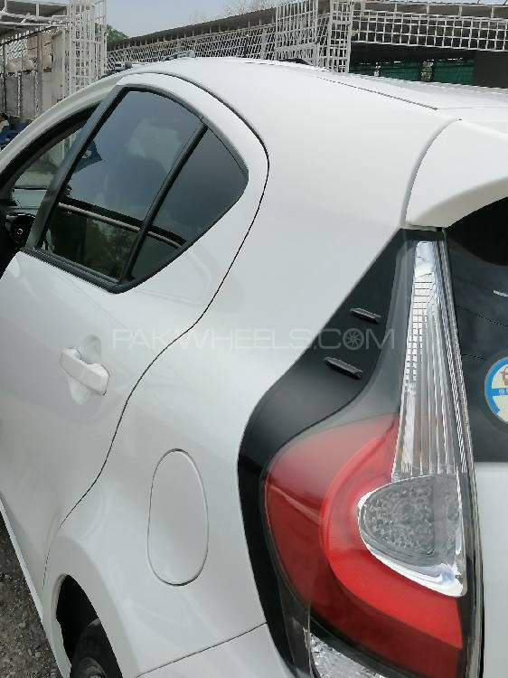 Toyota Aqua 2017 for Sale in Peshawar Toyota Aqua 2017 for Sale in Peshawar Image-6