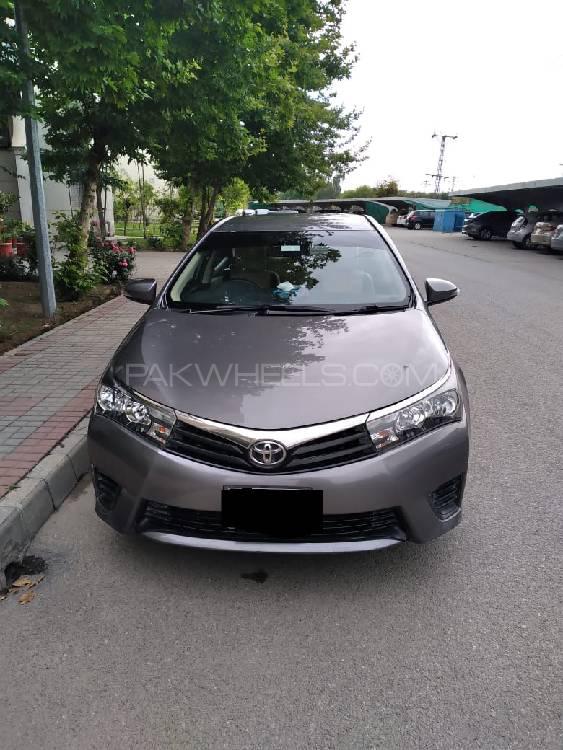 Toyota Corolla 2015 for Sale in Lahore Image-1