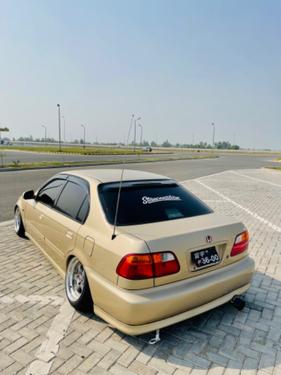 ہونڈا سوک - 2000