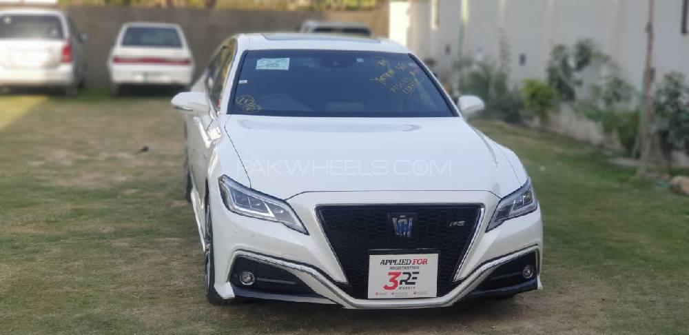 Toyota Crown 2018 for Sale in Lahore Image-1