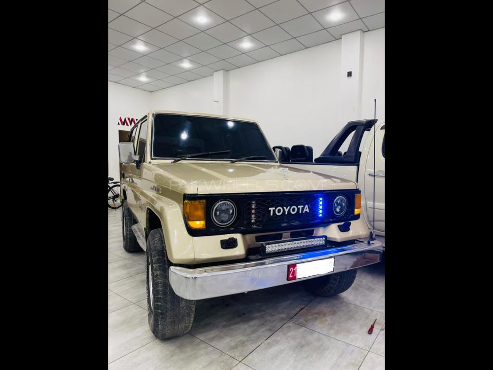 ٹویوٹا لینڈ کروزر 1986 for Sale in کراچی ٹویوٹا لینڈ کروزر 1986 for Sale in کراچی Image-5