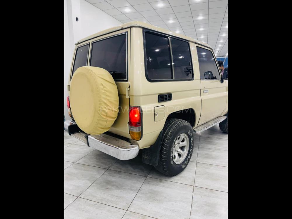 ٹویوٹا لینڈ کروزر 1986 for Sale in کراچی ٹویوٹا لینڈ کروزر 1986 for Sale in کراچی Image-8
