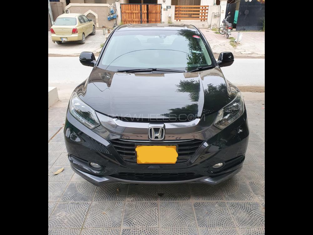 Honda Vezel Hybrid Rs Honda Sensing 16 For Sale In Islamabad Pakwheels