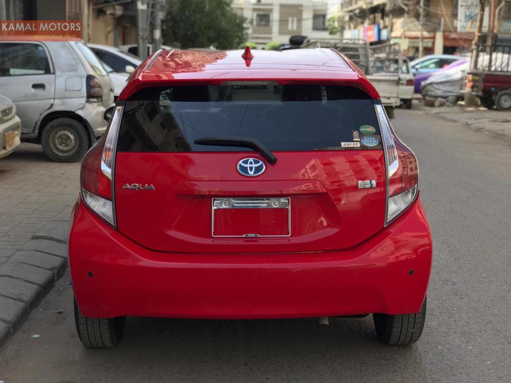 Toyota Aqua 2017 for Sale in Karachi Toyota Aqua 2017 for Sale in Karachi Image-2