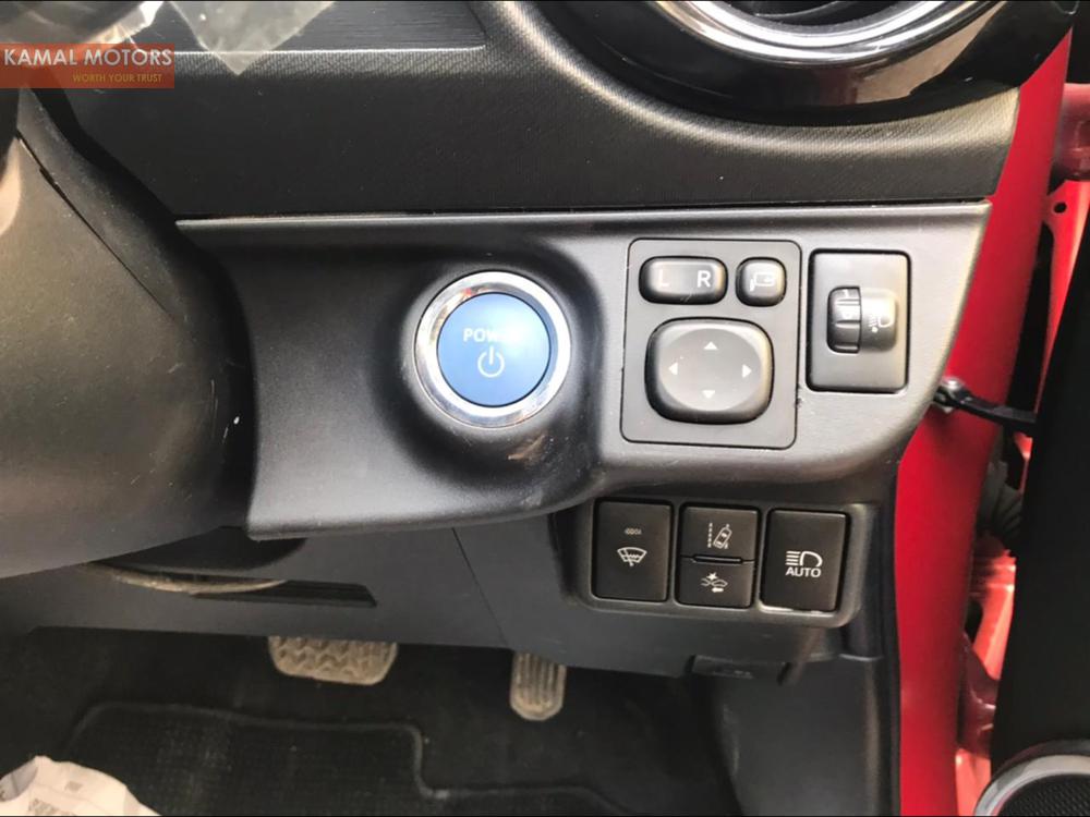 Toyota Aqua 2017 for Sale in Karachi Toyota Aqua 2017 for Sale in Karachi Image-8