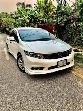Honda Civic - 2015