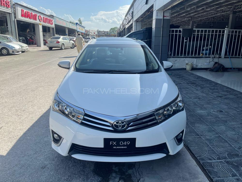 Toyota Corolla 2015 for Sale in Islamabad Image-1
