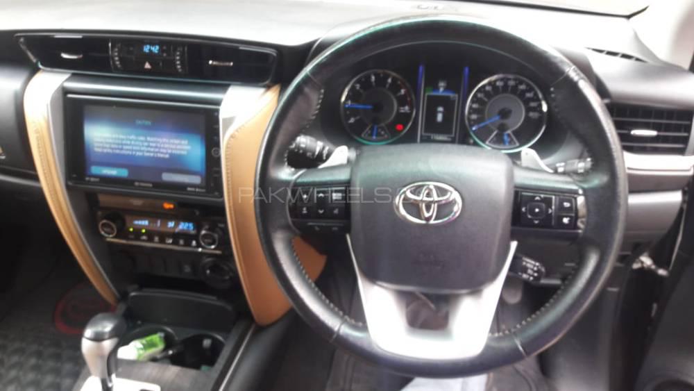 ٹویوٹا فورچیونر 2018 for Sale in لاہور ٹویوٹا فورچیونر 2018 for Sale in لاہور Image-12