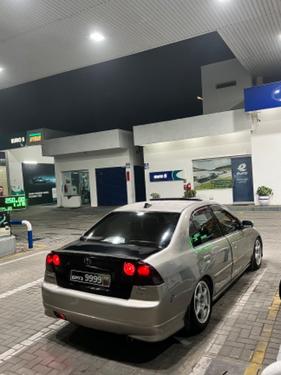 ہونڈا سوک - 2001