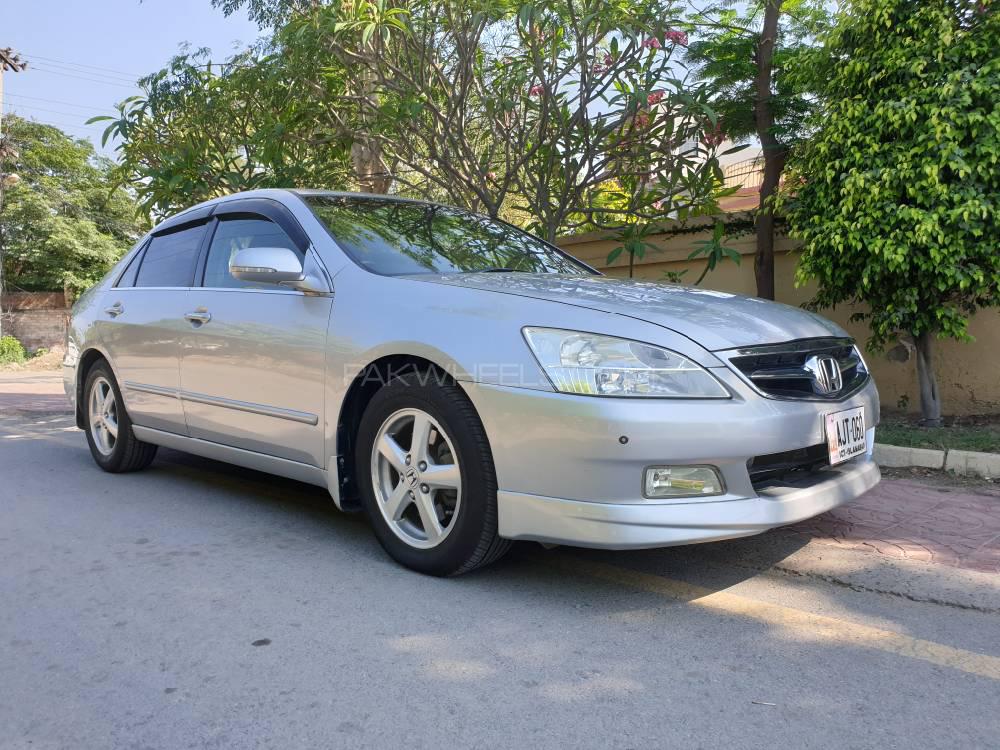 ہونڈا اکارڈ 2005 for Sale in لاہور ہونڈا اکارڈ 2005 for Sale in لاہور Image-3