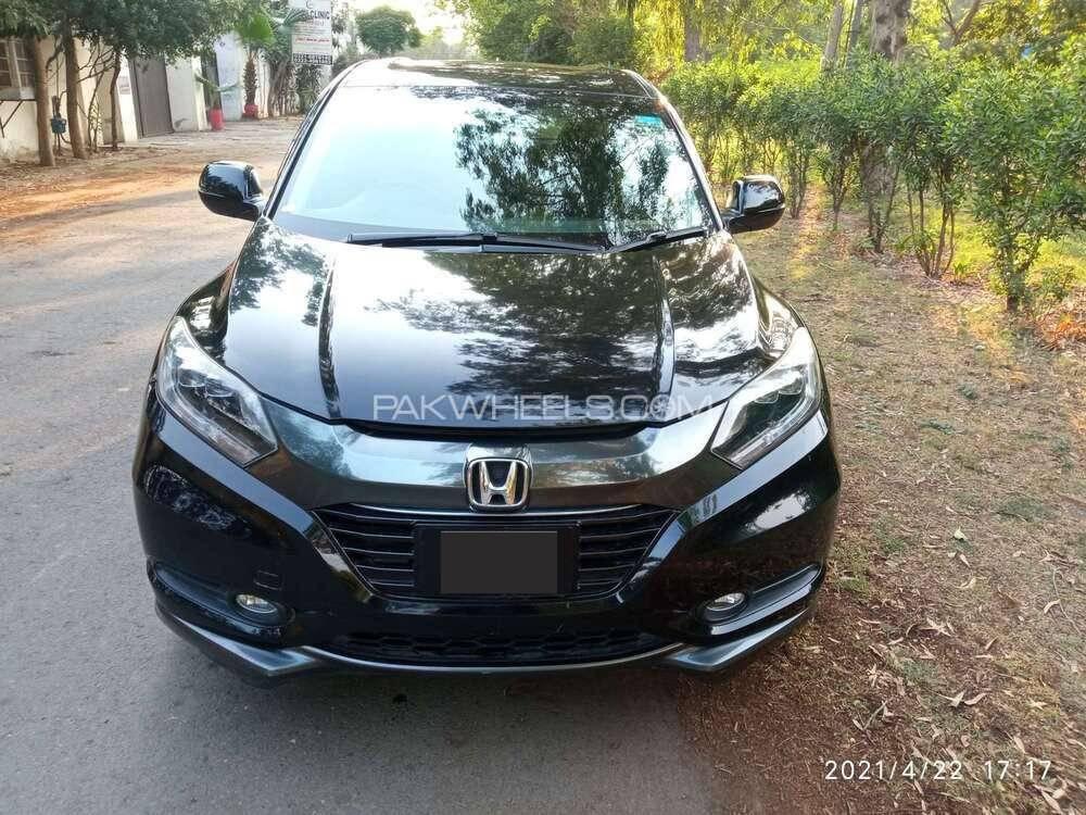 Honda Vezel 2014 for Sale in Lahore Honda Vezel 2014 for Sale in Lahore Image-2