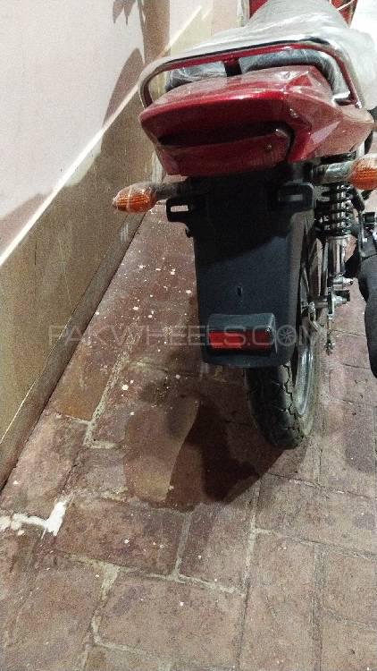 یاماہا YB 125Z-DX 2021 for Sale یاماہا YB 125Z-DX 2021 for Sale Image-3