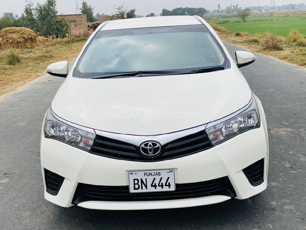 Toyota Corolla 2015 for Sale in Minchanabad Image-1