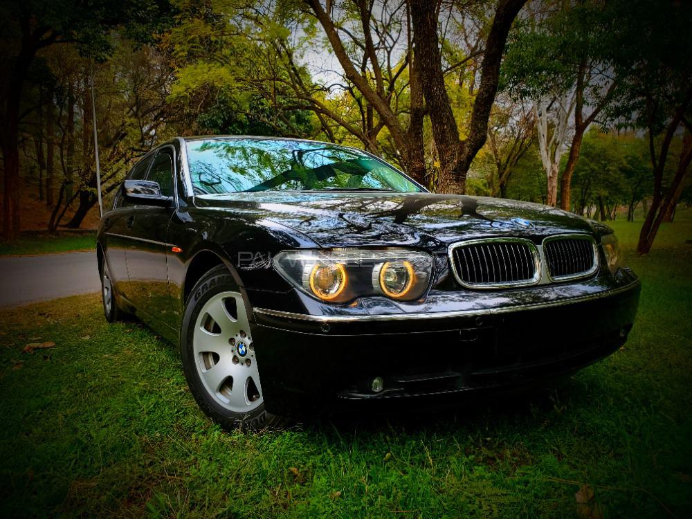 BMW 7 Series 2003 for Sale in Islamabad BMW 7 Series 2003 for Sale in Islamabad Image-4