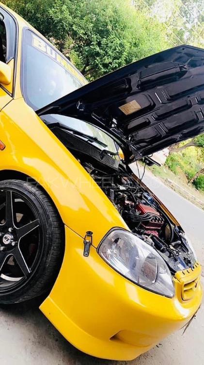 Honda Civic - 2000  Image-1
