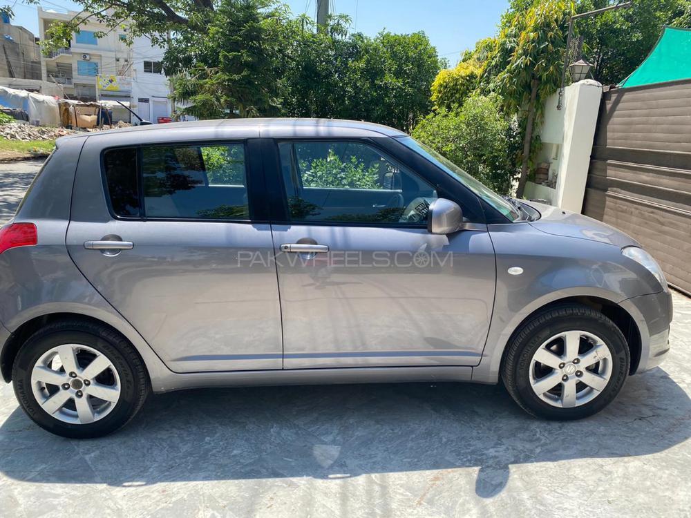 Suzuki Swift 2017 for Sale in Lahore Suzuki Swift 2017 for Sale in Lahore Image-2