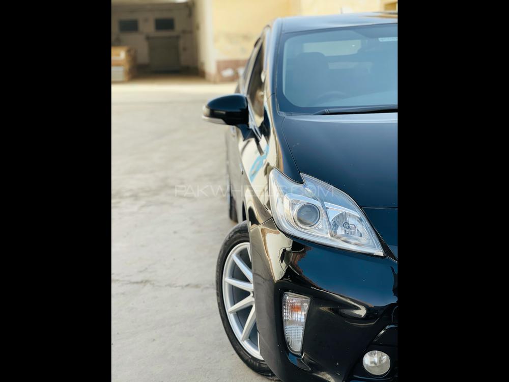 Toyota Prius 2015 for Sale in Hyderabad Image-1