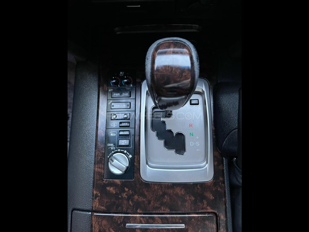 Toyota Land Cruiser 2013 for Sale in Lahore Toyota Land Cruiser 2013 for Sale in Lahore Image-5