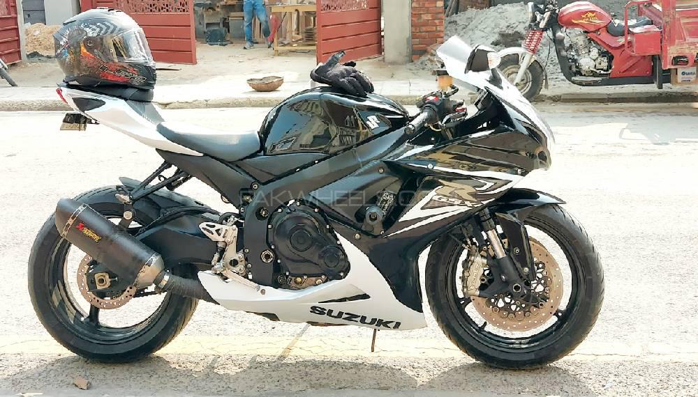 سوزوکی GSX-R600 2014 for Sale سوزوکی GSX-R600 2014 for Sale Image-8