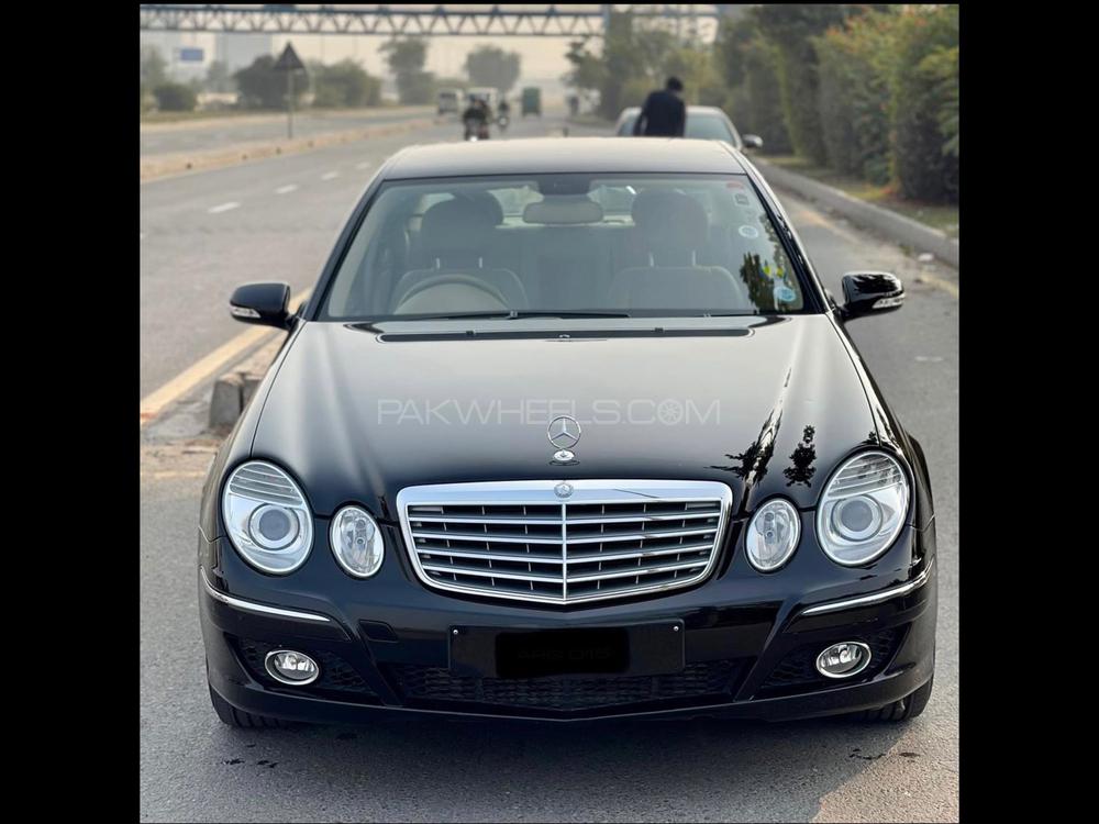 Mercedes Benz E Class 2009 for Sale in Lahore Image-1