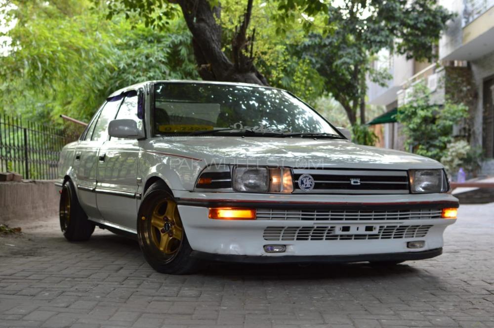 Toyota Corolla - 1992  Image-1