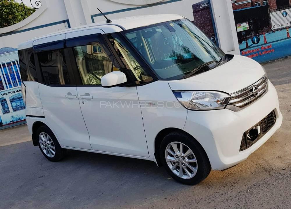 Nissan Roox 2018 for Sale in Lahore Nissan Roox 2018 for Sale in Lahore Image-3