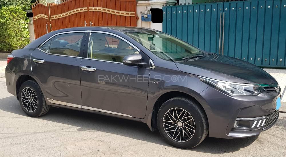 Toyota Corolla 2018 for Sale in Lahore Toyota Corolla 2018 for Sale in Lahore Image-2