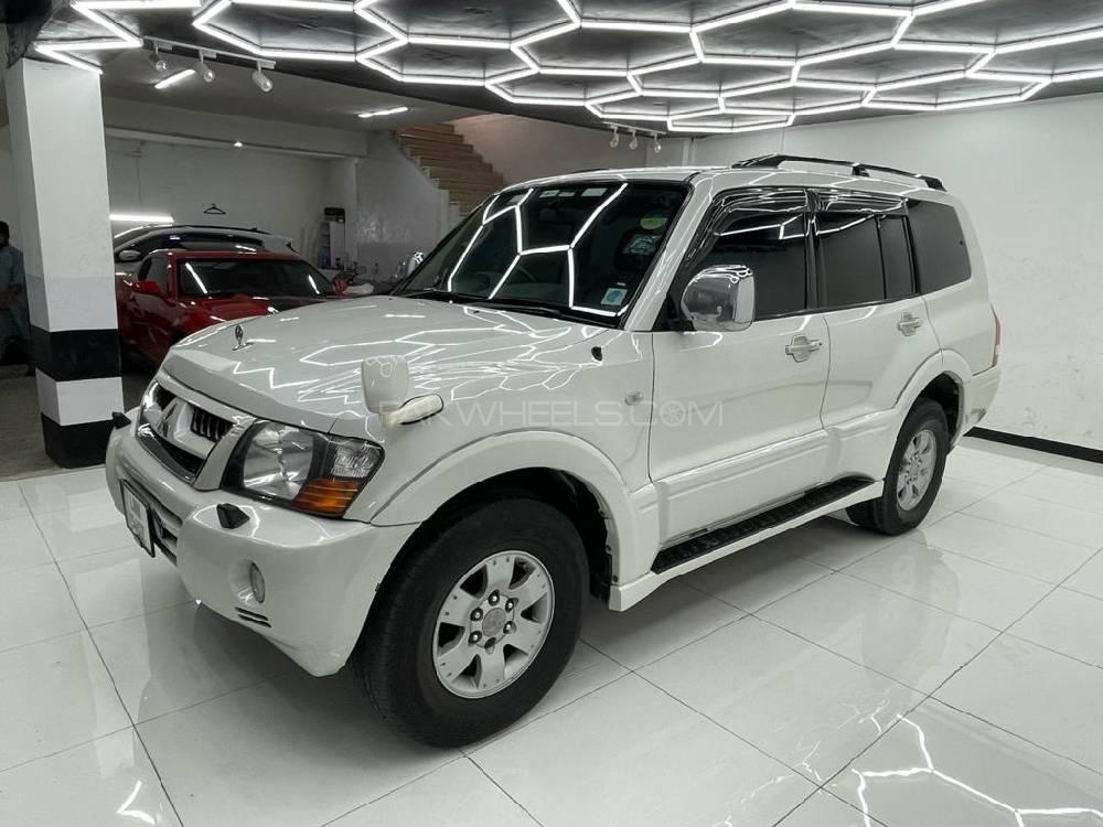 Mitsubishi Pajero 2005 for Sale in Rawalpindi Image-1