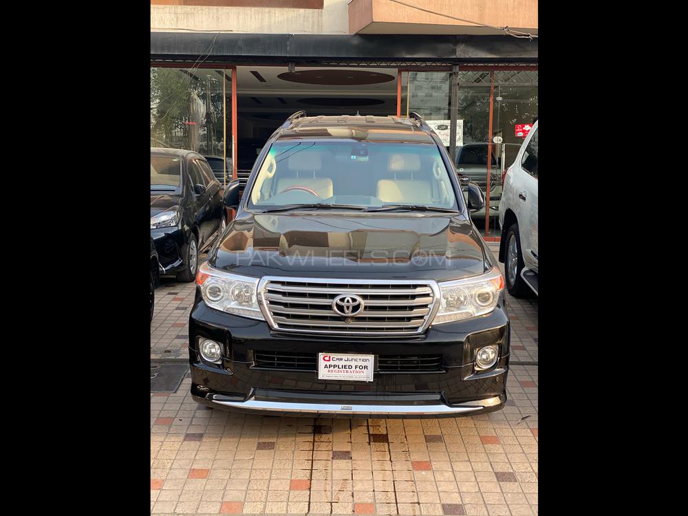 Toyota Land Cruiser 2013 for Sale in Lahore Image-1