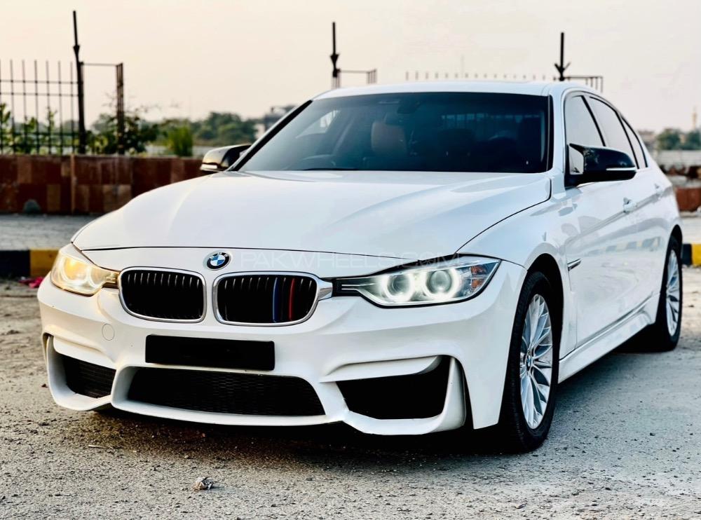 BMW 3 Series - 2014  Image-1