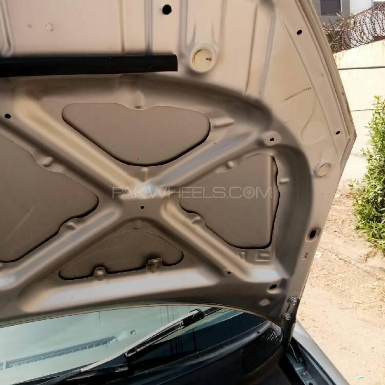 Toyota Platz 2004 for Sale in Karachi Toyota Platz 2004 for Sale in Karachi Image-16