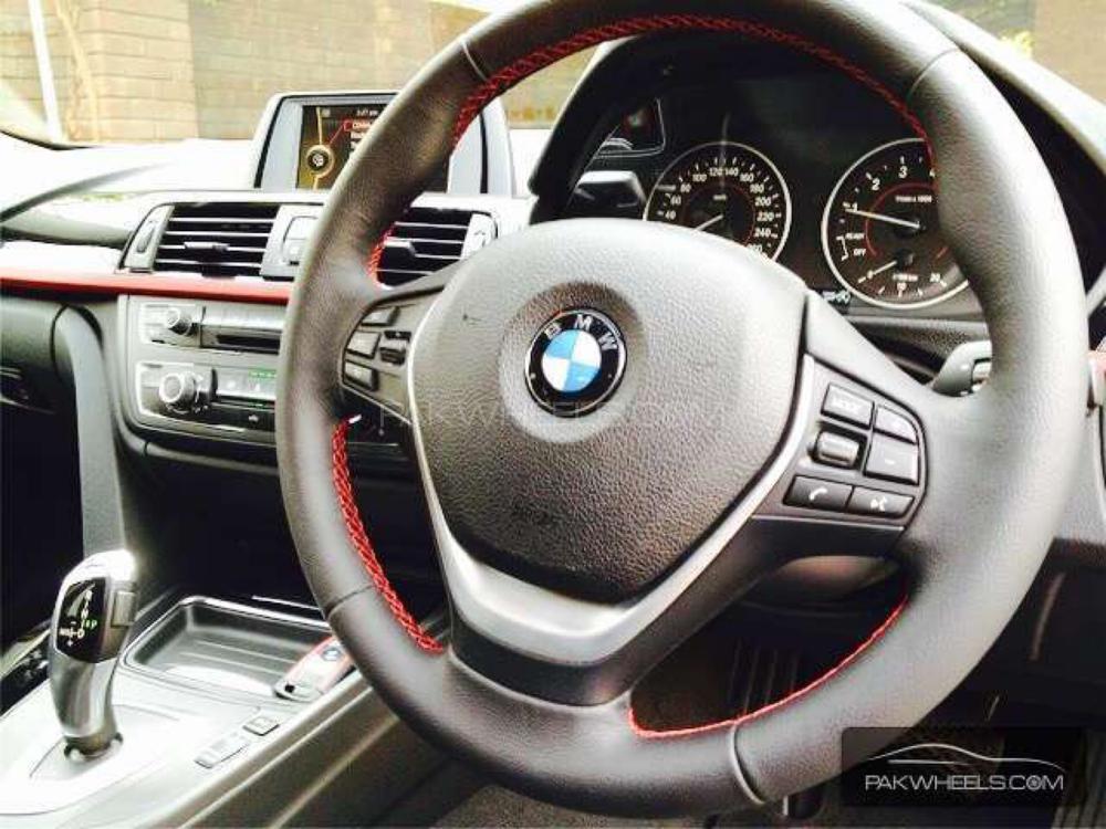 BMW 3 Series 2013 for Sale in Lahore BMW 3 Series 2013 for Sale in Lahore Image-3