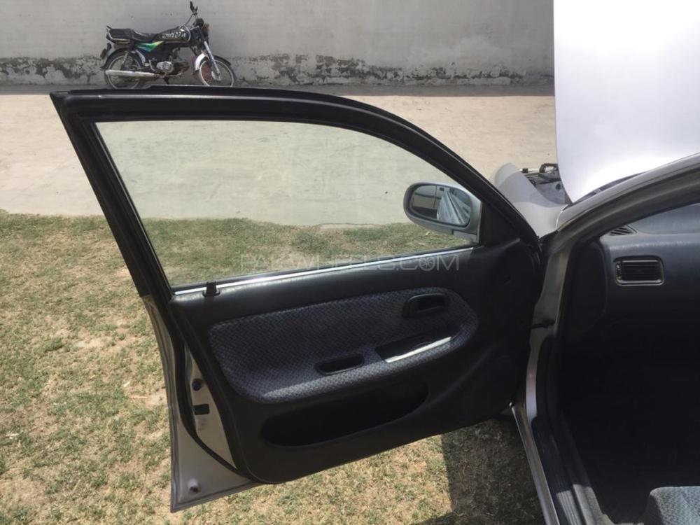 Toyota Corolla 1994 for Sale in Lahore Toyota Corolla 1994 for Sale in Lahore Image-9