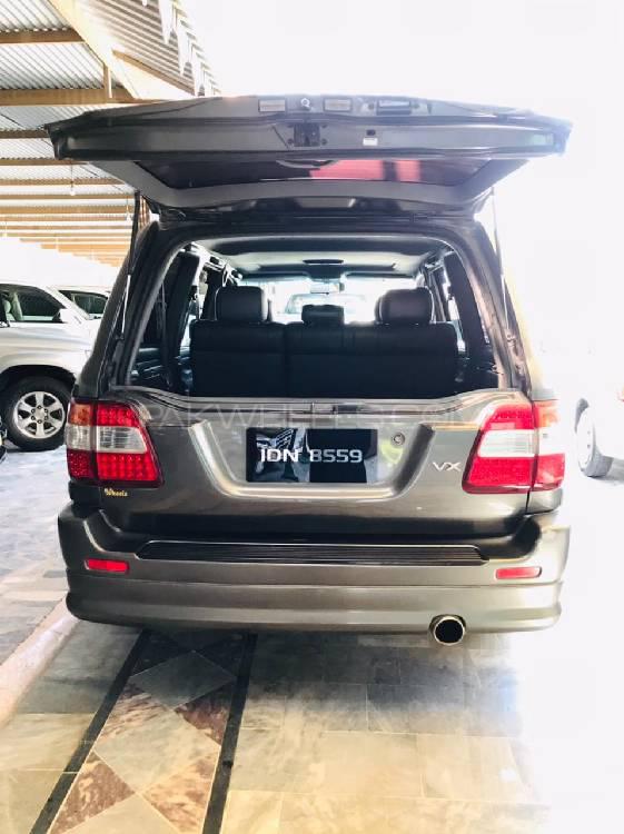 ٹویوٹا لینڈ کروزر 2002 for Sale in پشاور ٹویوٹا لینڈ کروزر 2002 for Sale in پشاور Image-18