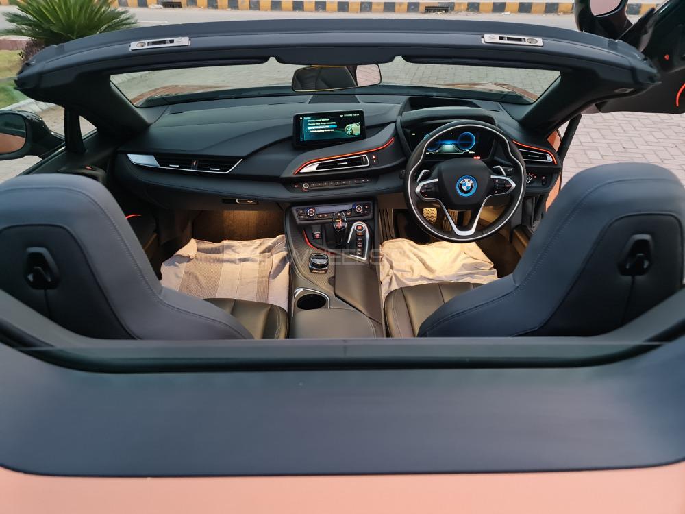 BMW i8 2018 for Sale in Lahore BMW i8 2018 for Sale in Lahore Image-5