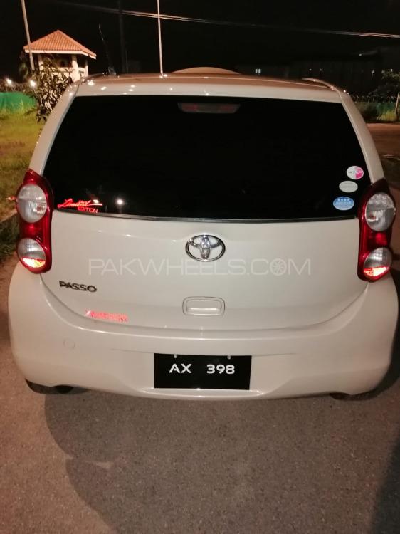 Toyota Passo 2010 for Sale in Islamabad Image-1