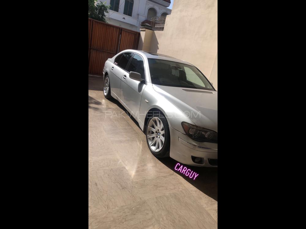 بی ایم ڈبلیو 7 سیریز 2004 for Sale in شیخوپورہ بی ایم ڈبلیو 7 سیریز 2004 for Sale in شیخوپورہ Image-3
