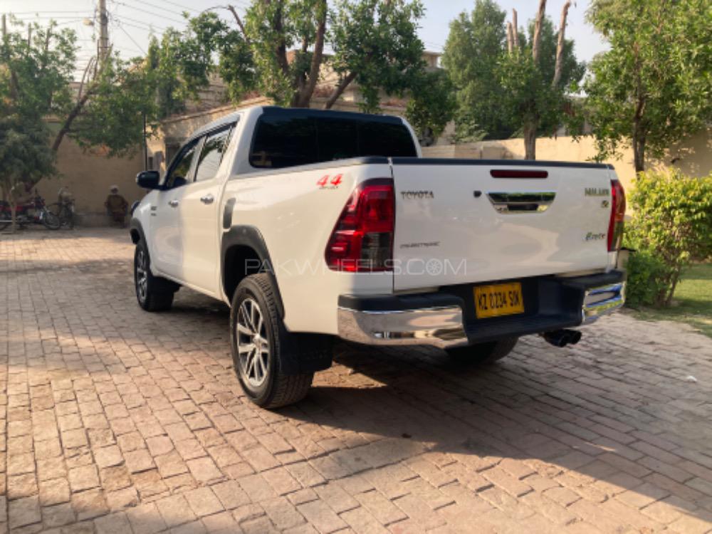 ٹویوٹا ہائیلکس 2019 for Sale in ملتان ٹویوٹا ہائیلکس 2019 for Sale in ملتان Image-4