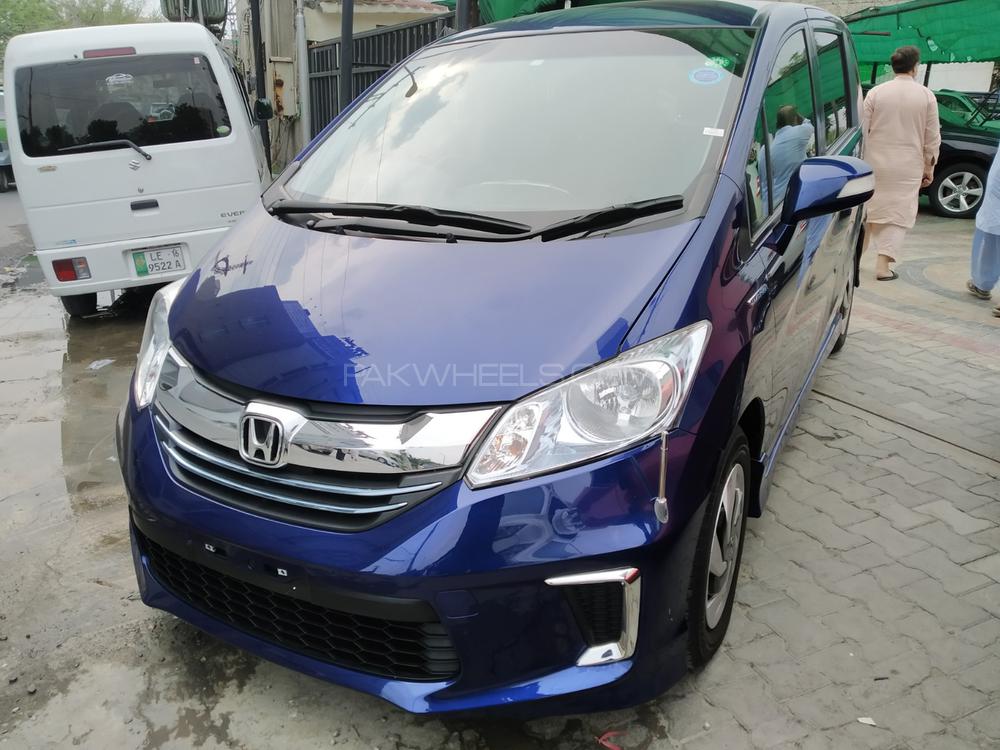 Honda Freed 2016 for Sale in Lahore Honda Freed 2016 for Sale in Lahore Image-3